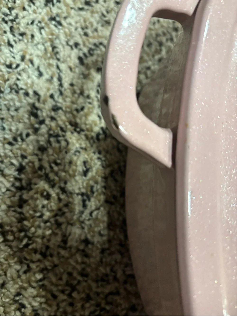 Pink Heart-Shaped Enamel Cast Iron Dutch Oven